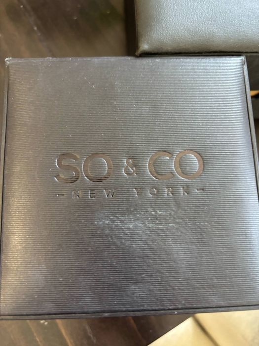 Дамски  часовник