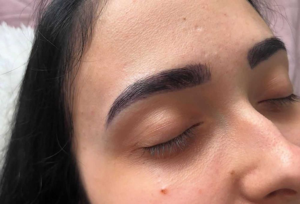 Cosmetică facială, montaj gene fir cu fir, laminare gene și sprâncene