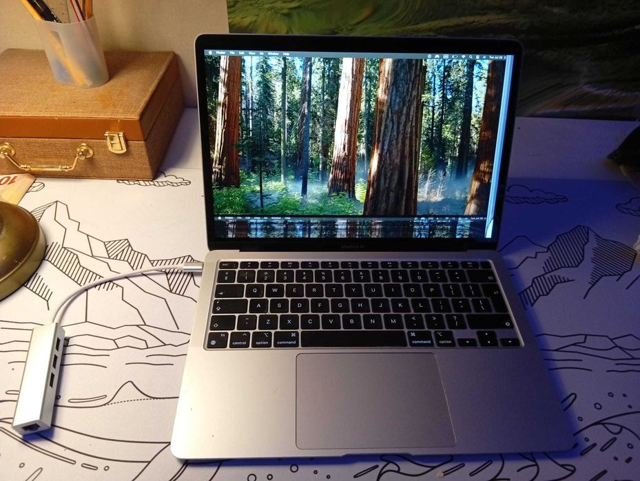 MacBook Air M1, 8GB RAM,