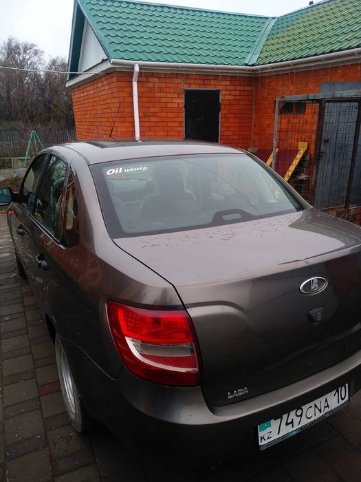 Продам Лада Гранта .СРОЧНО!