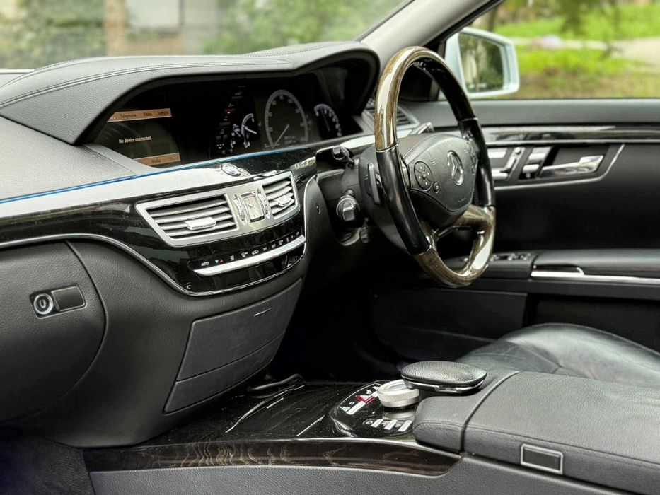 НА ЧАСТИ мерцедес S350 w221 642