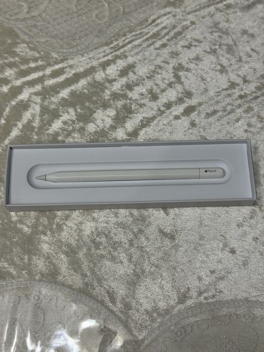 СРОЧНО Apple Pencil Usb C , Apple EarPods Usb Type C (оригинал)