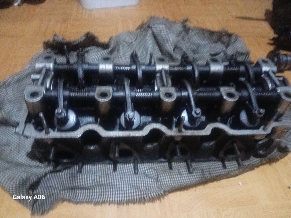 Продаются автозапчасти на Москвич 412 советского производства