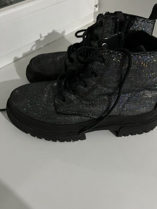 Ботинки весенние Zara