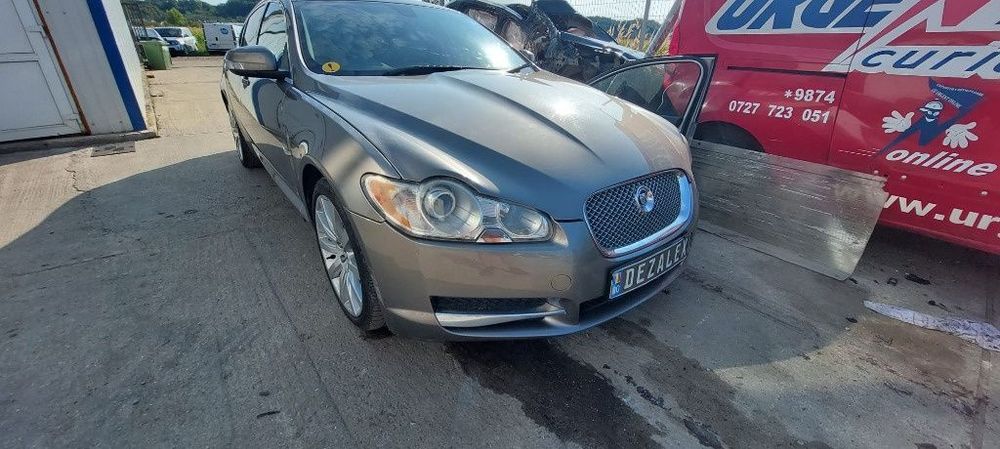 Dezmembrari Jaguar XF An 2009 motor 2.7 TDV6