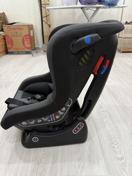 Детское автокресло Chicco