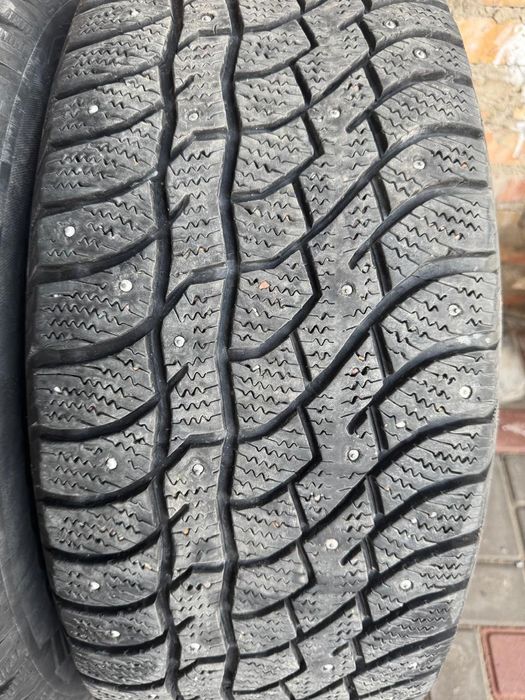 Резина шипованная