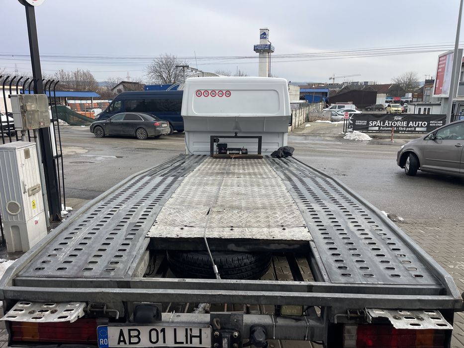 Autoplatforma mercedes sprinter