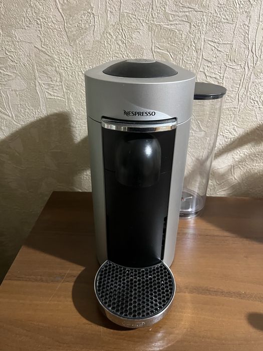 Nespresso Кофемашина