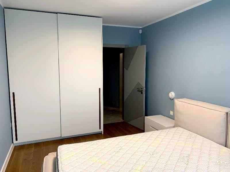 Дава се под наем Тристаен апартамент в София, Младост 2 - 101 кв.м за 637.5 € - Снимка #6