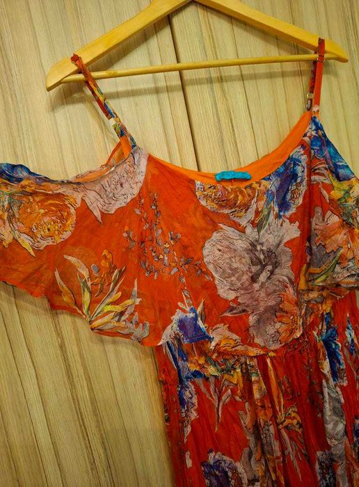 Красиви дамски рокли XL размер