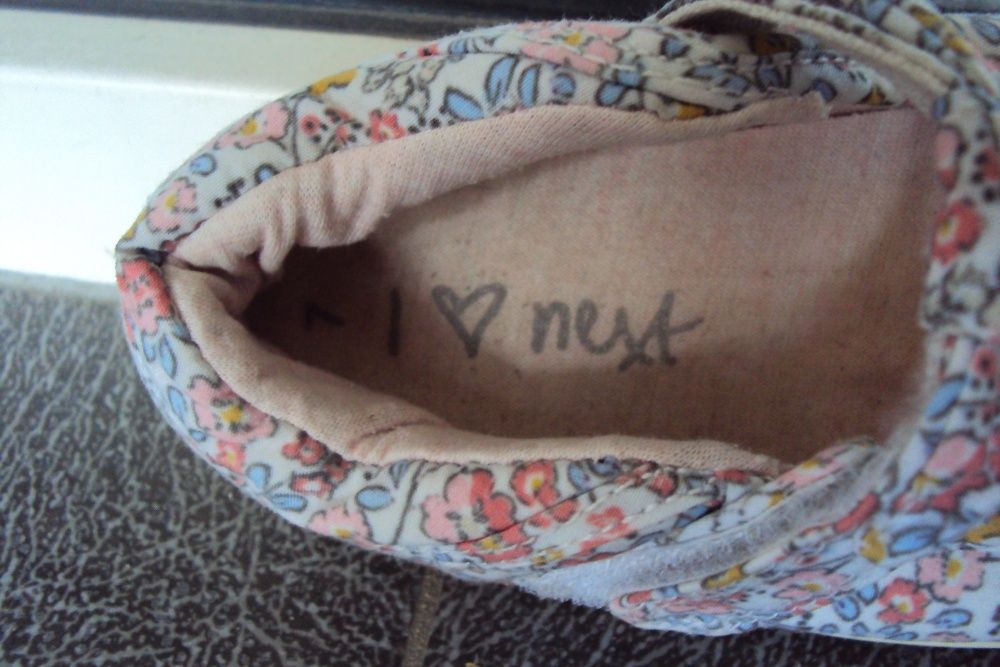 Обувь девочке ( по подошве-15,5 см)