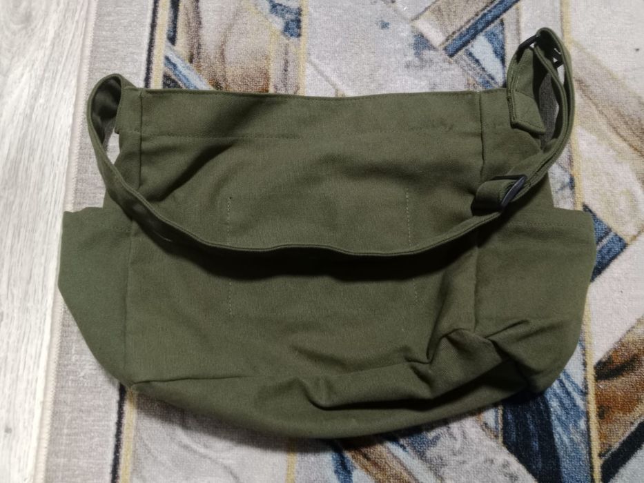 Вместительная сумка