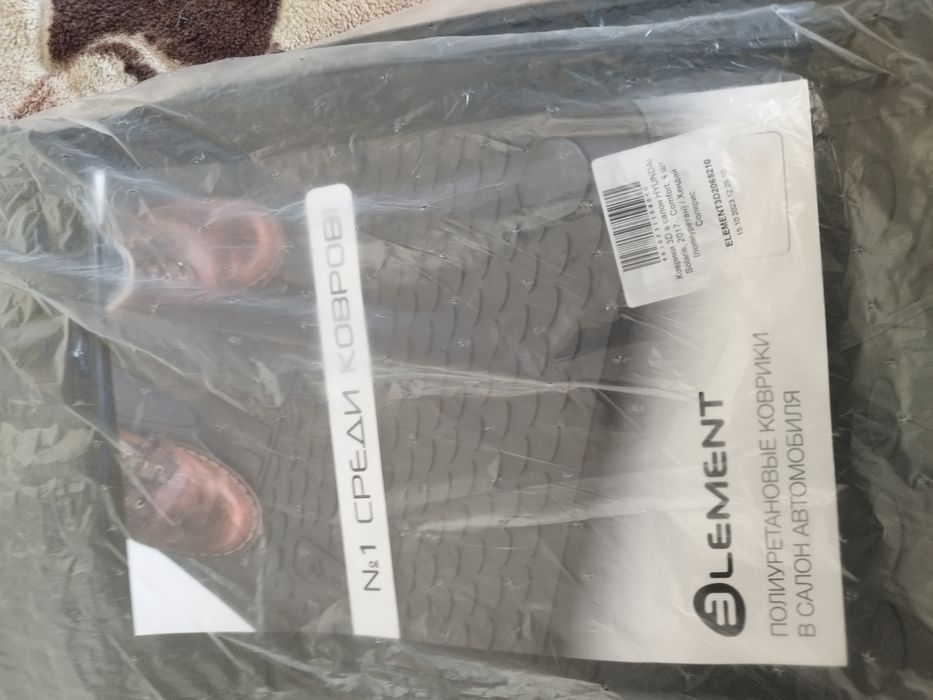 Продам новый коврики Хундай