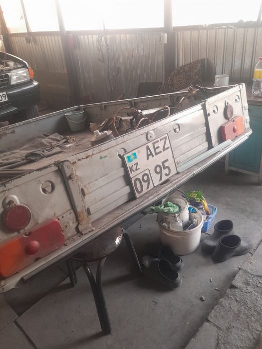 Продаю прицеп заводской
