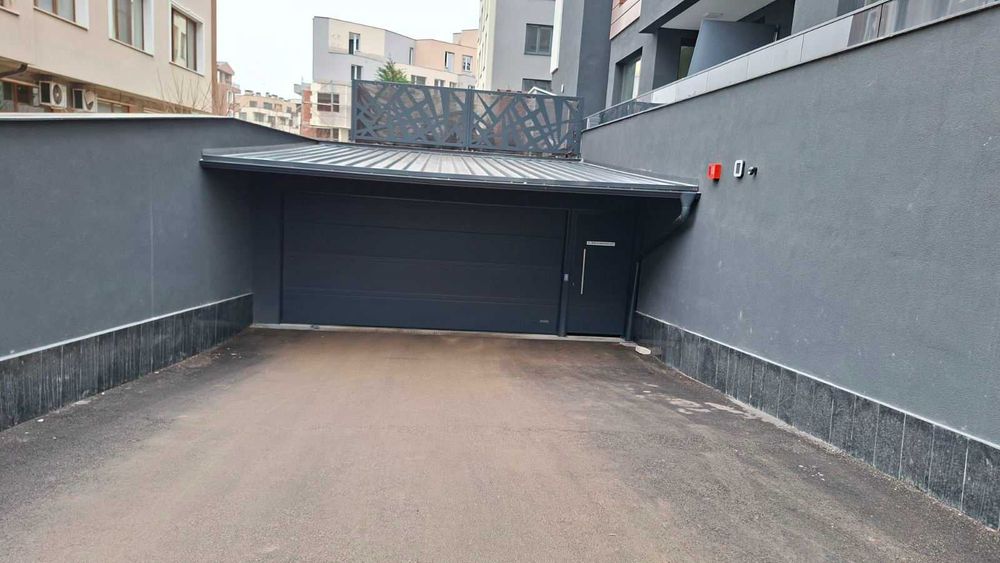 Дава се под наем Гараж / Паркомясто в София, Малинова долина - 21 кв.м за 76.5 € - Снимка #1