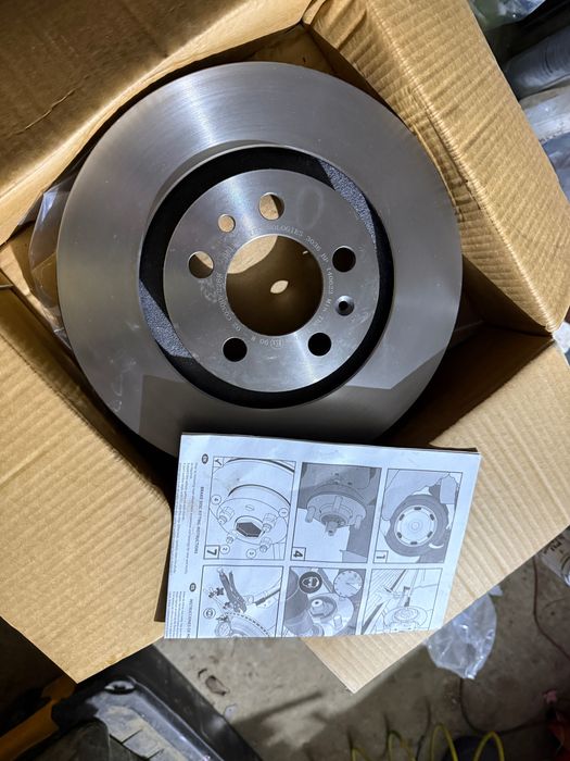 Discuri de frâna față  Skoda Octavia 1 noi