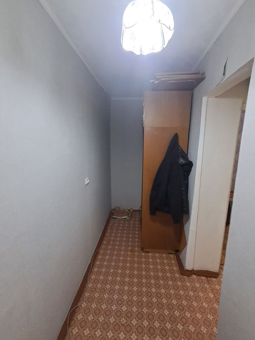 Отдам бесплатно шкафы двери на дрова