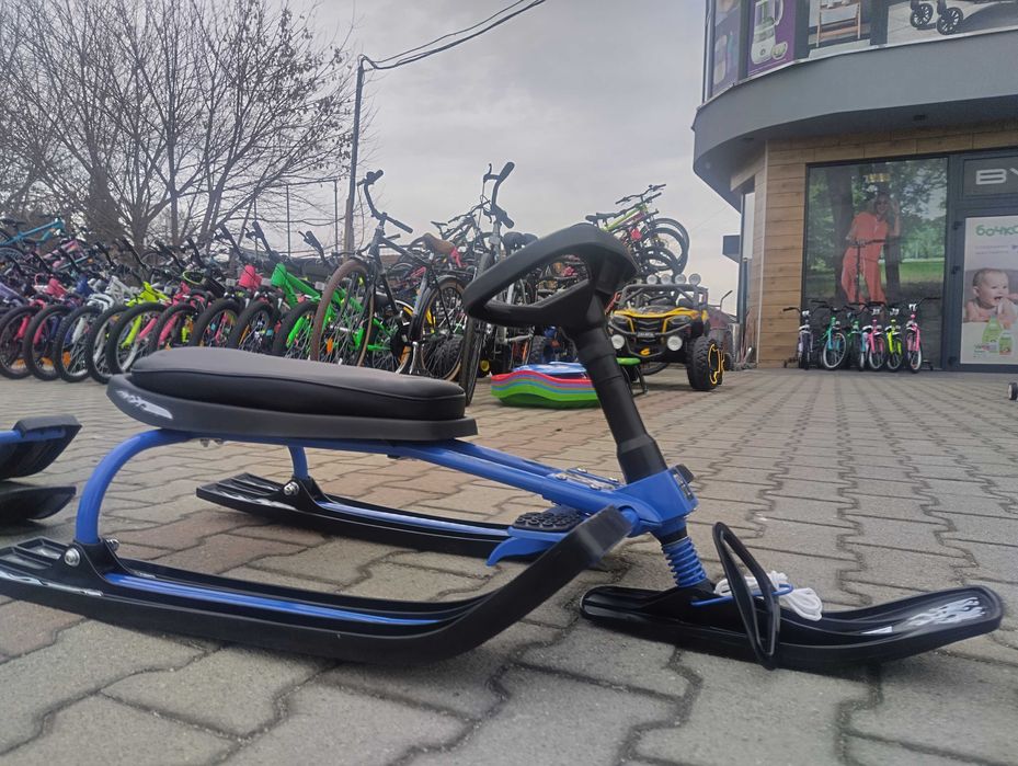 MONI Детска шейна с кормило СНЕЖКО син