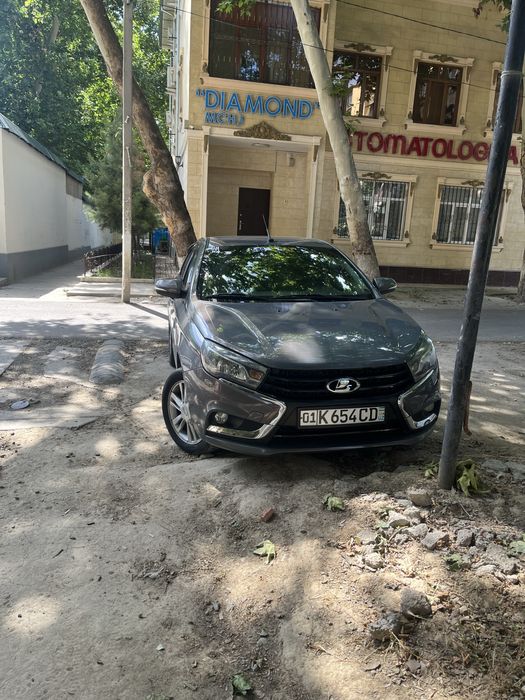 lada vesta sotiladi