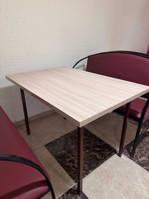 Продам столы кухонные