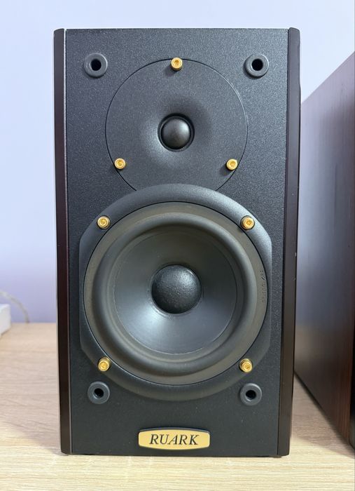 Тонколони Ruark Epilogue