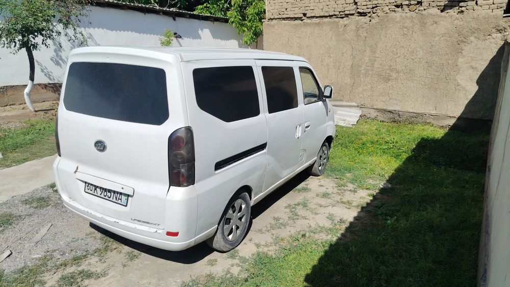 Lifan fosion gruzavoy van