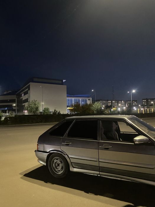 Lada Ваз 2114.