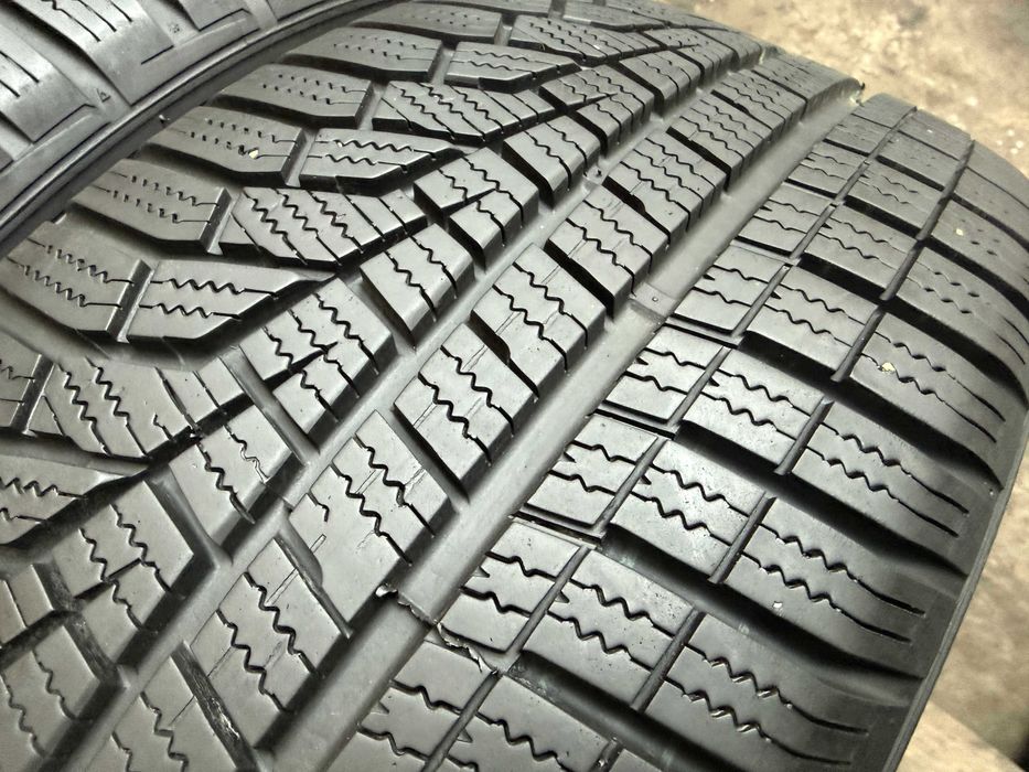 2x Anvelope Iarna 205/55 r17 - Hankook Winter I Cept Evo 2 MO