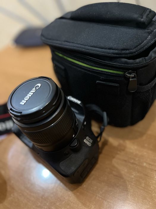 Фотоаппарат Canon EOS 600D
