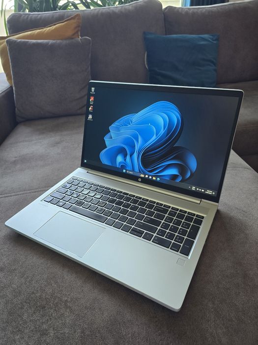 P22良品 HP ProBook 450 G8 i5◆16GB◆SSD256GB Laptop HP ProBook 450 G8 - Intel Core i5-1135G7, SSD 256, 16GB RAM