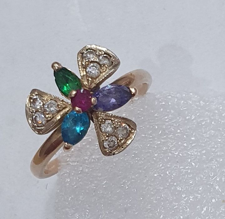 Кольцо    ромашка.