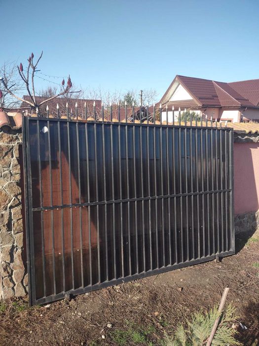 Porti metalice din 2 bucati VANDUT