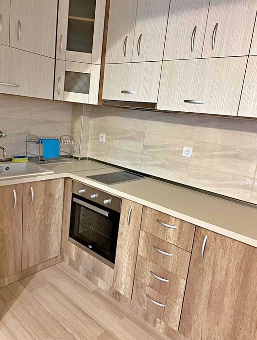 Дава се под наем Двустаен апартамент в Асеновград - 65 кв.м за 348.84 € - Снимка #2