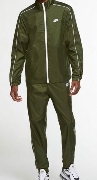 Nike Club Men's Woven Tracksuit