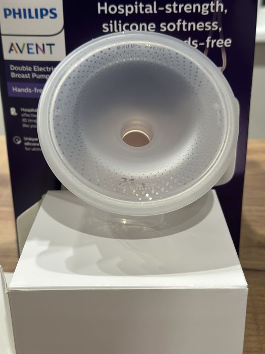 Philips Avent Hands free - двойнна електрическа помпа за кърма