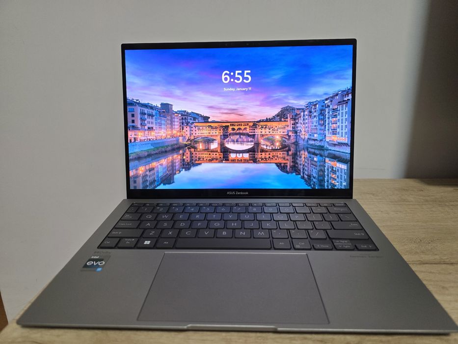 Laptop Assus Zenbook S13 OLED UX5304VA