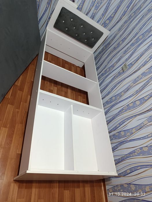 кровать одноместная