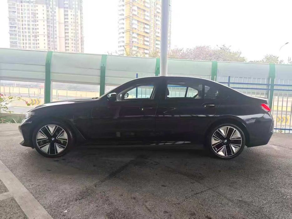 BMW i3 40L M sport