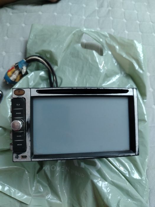Продаю автомагнитолу