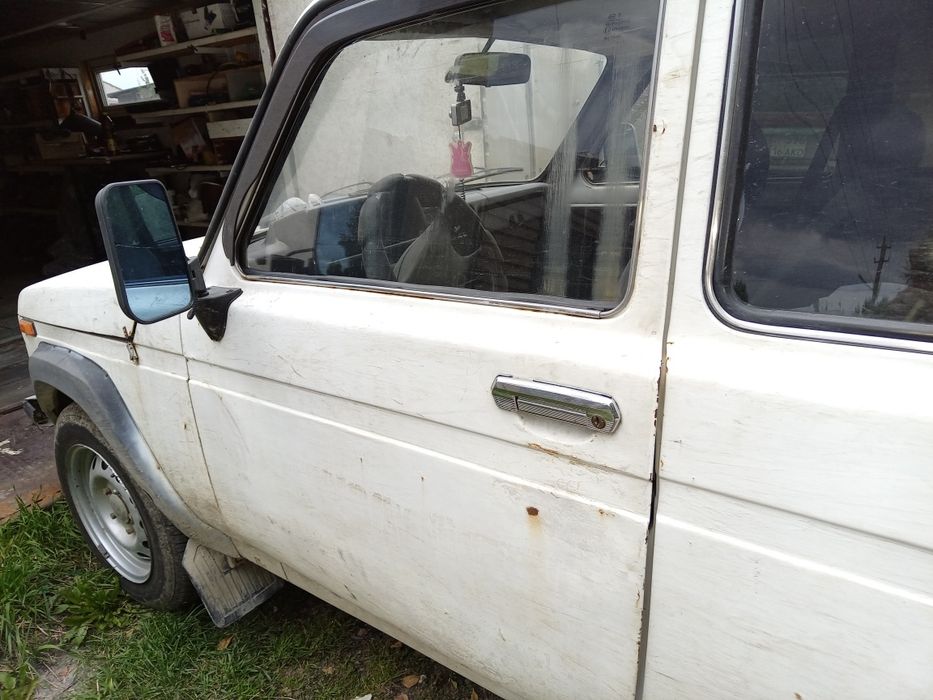 Продам ниву.Состояние среднее