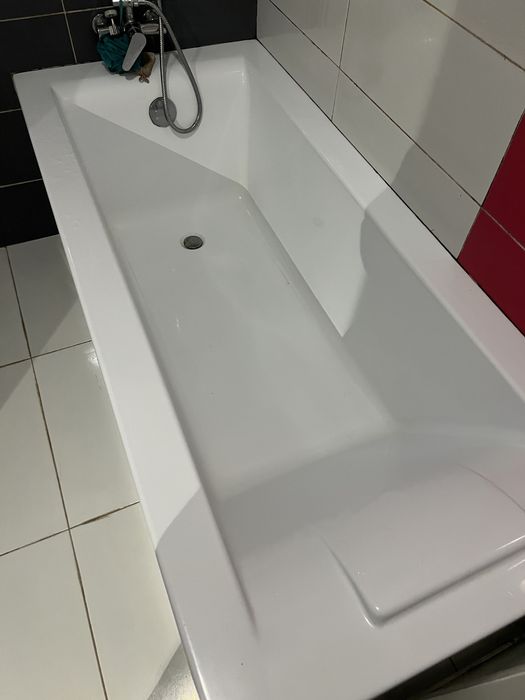 Cada baie, corp baie + 2xlavoar+dus