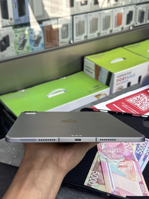 Ipad pro M2 256gb. WF+Sim