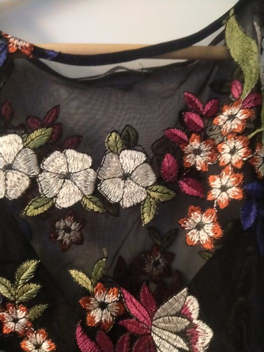 Новите рокли ZARA