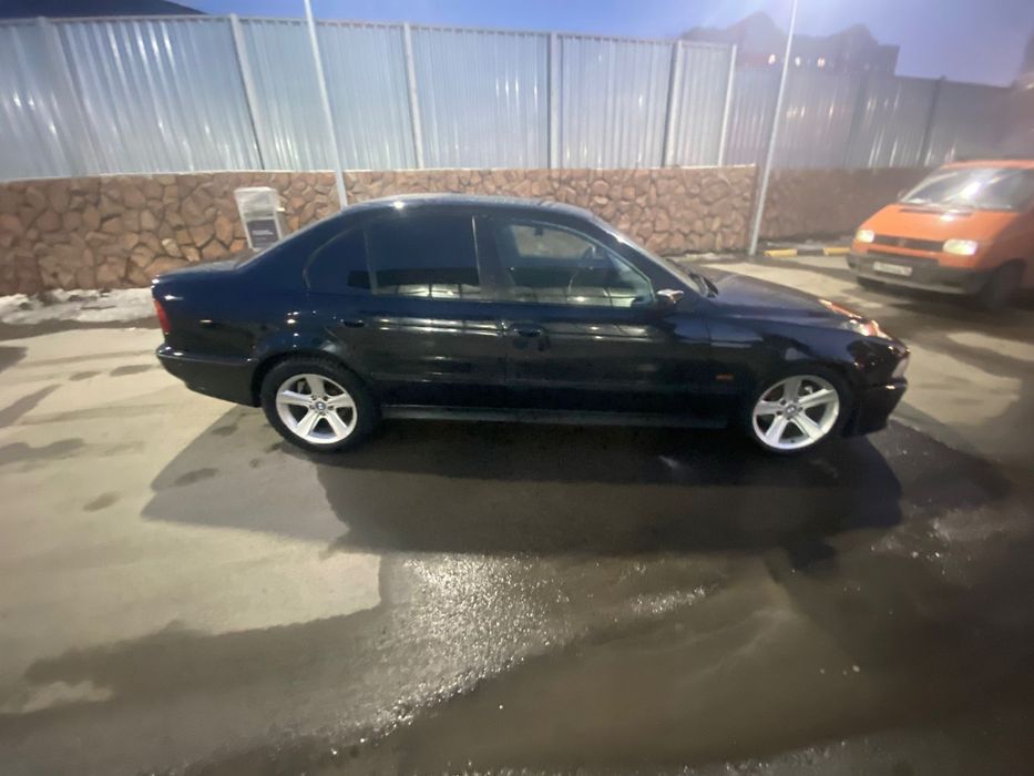 Продам BMW 1996г