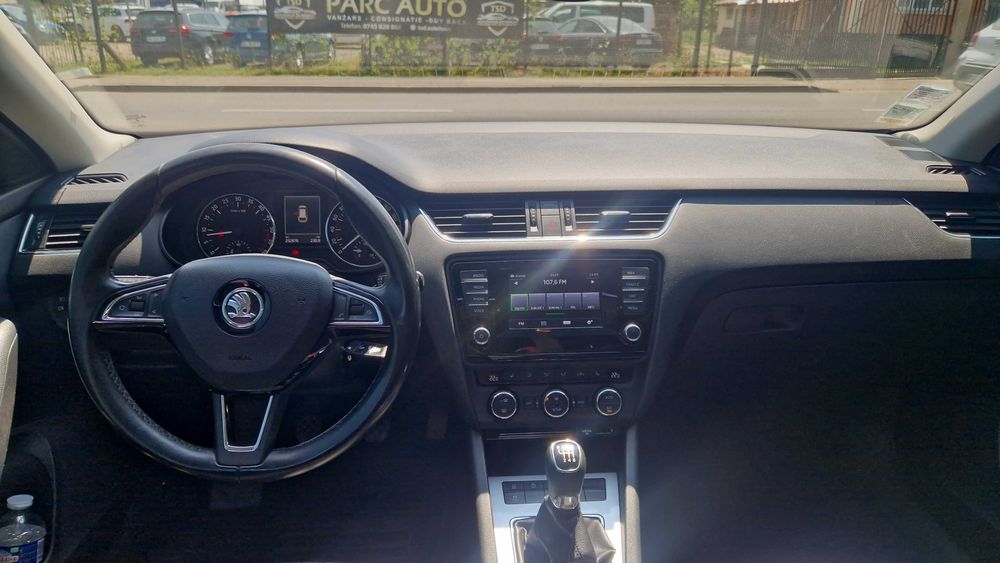 Skoda Octavia 2014 2.0tdi 150cp E6 full extra...7490e neg