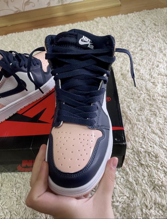 Air Jordan 1 High Atmosphere Bubble Gum