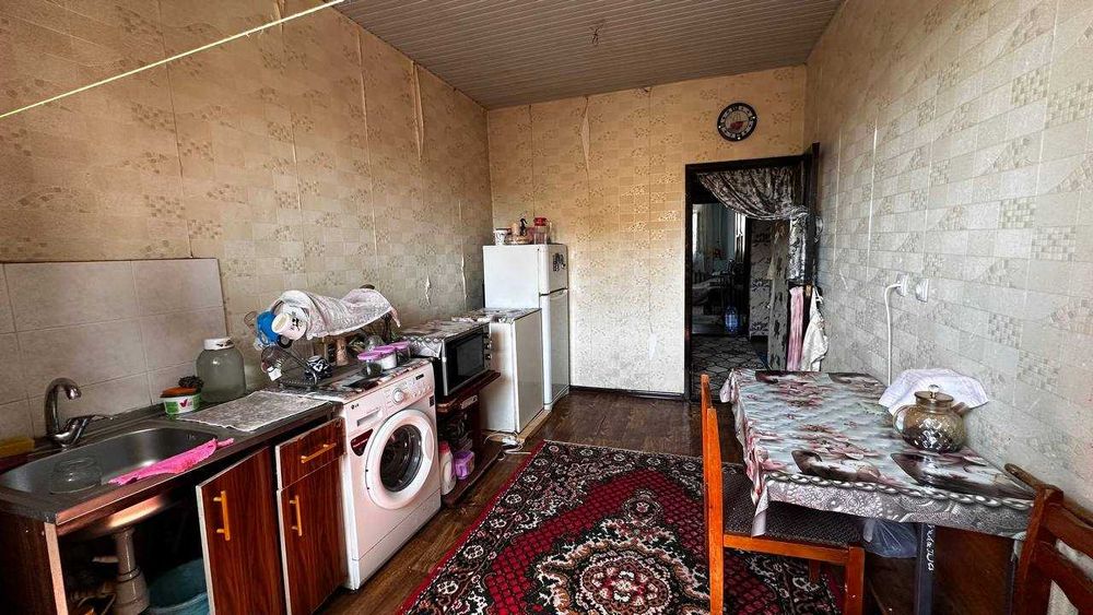 Срочно квартира сотилади