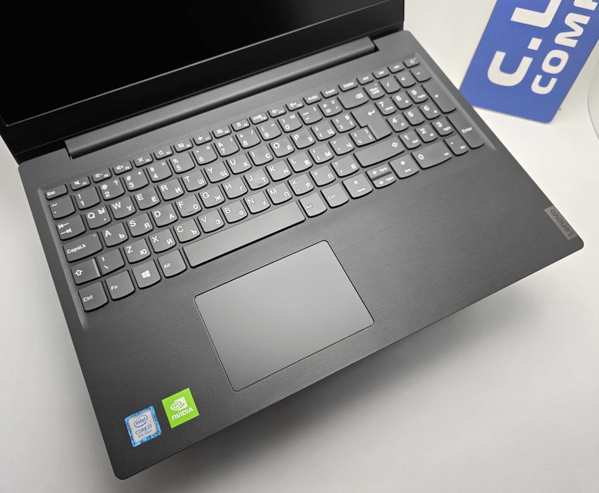 Lenovo V15-IWL  i7 8565U/16GB/256SSD/500GB HDD/MX110-2GB/FHD