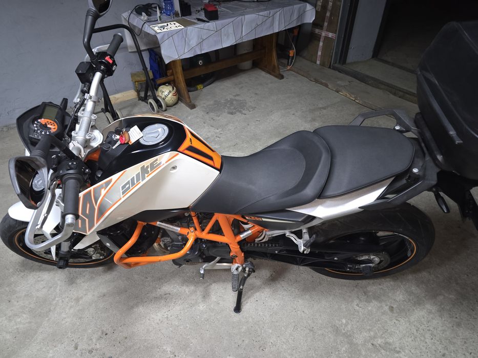 Мотоцикл KTM 690 DUKE